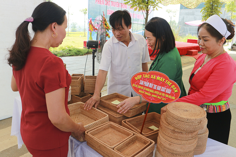 Phụ nữ khởi nghiệp